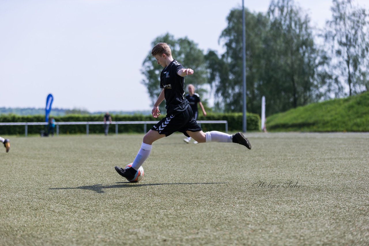 Bild 64 - B-Juniorinnen Pokalfinale SV Henstedt Ulzburg - SG Holstein Sued : 2:0